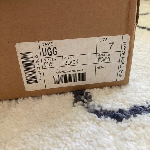 UGG Australia Black Sheepskin Boots - Picture 5 of 6